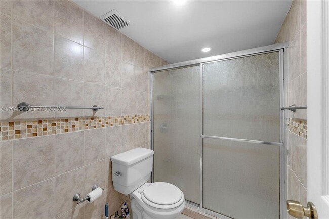 Building Photo - 5800 SW 127th Ave