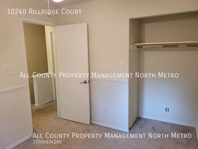 Building Photo - 10240 Rillridge Court