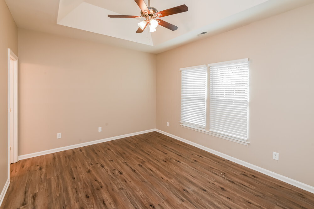 Building Photo - 2117 David Earl Dr