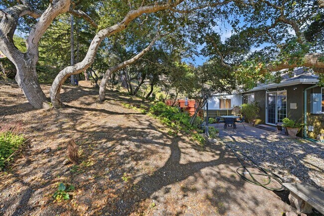 Building Photo - Lovely Monterey Single Family Home in the Mar Vista Neighborhood! (UNFURNISHED)