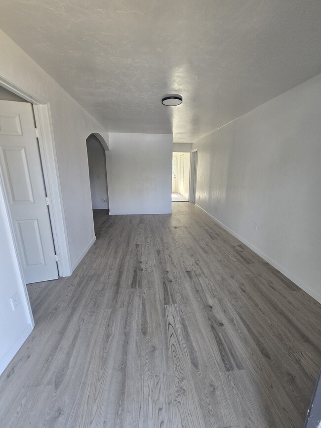 Building Photo - 3128 NW 33rd St