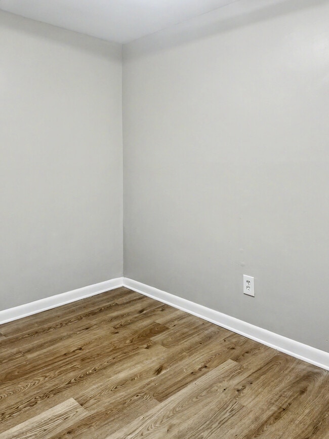 Building Photo - 274 Mariners Cir