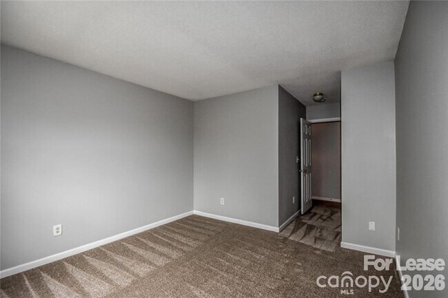 Building Photo - 126 Barnhardt Loop