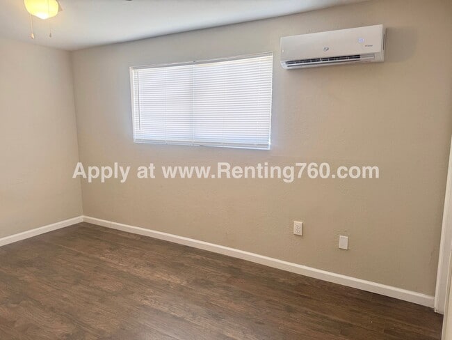 Building Photo - Cozy 2 Bed 2 Bath Home!