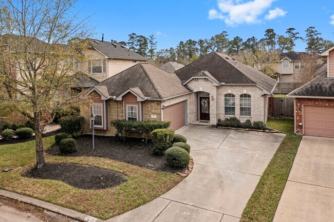 Building Photo - 15 Patina Pines Pl