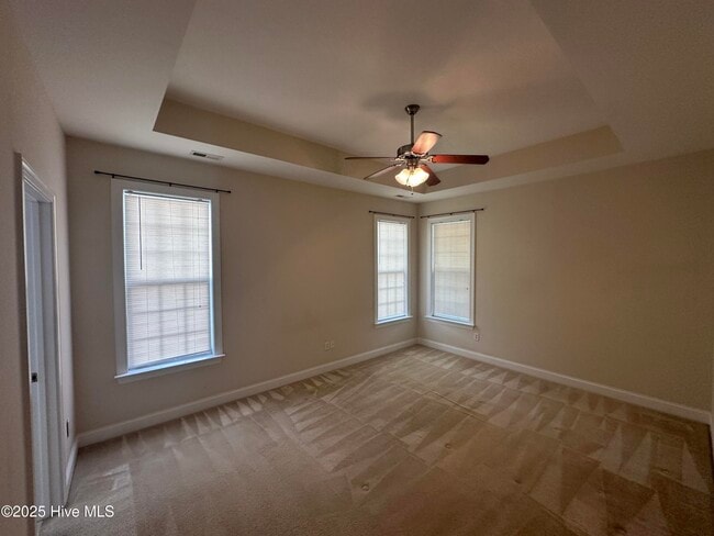 Building Photo - 4911 Alamance Dr