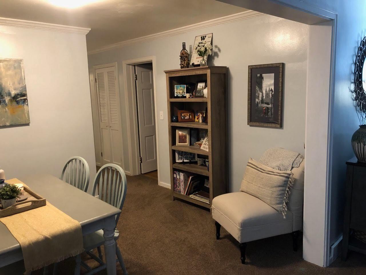Bonus room or dinning room - 525 25th St