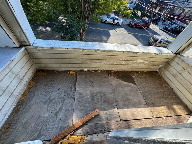 Building Photo - 45 Treacy Ave