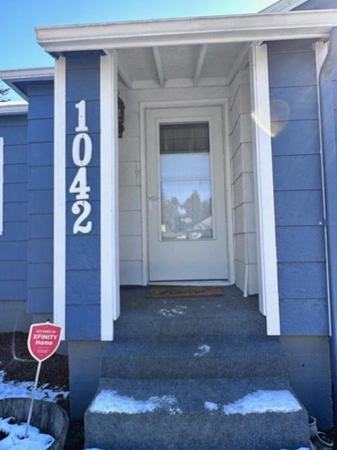 Building Photo - 1042 7th St NW