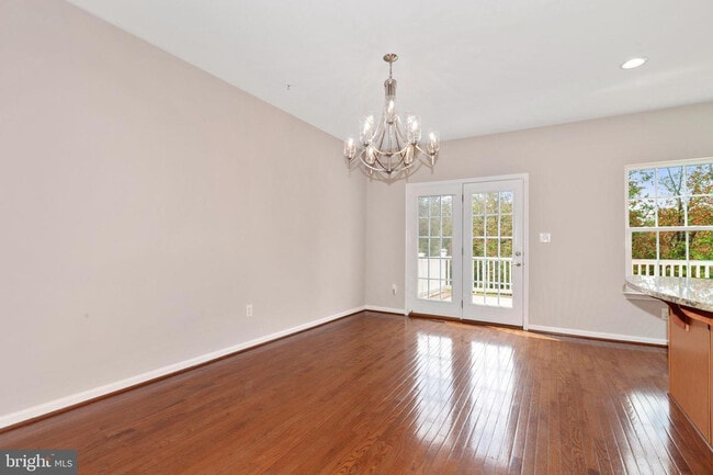 Building Photo - 9418 Paragon Ct