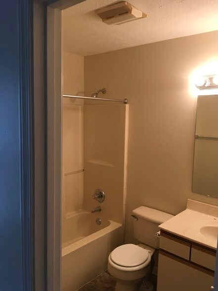 Building Photo - 6474 Titania Dr