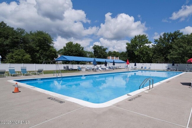 Building Photo - 262 Fairfield Pl