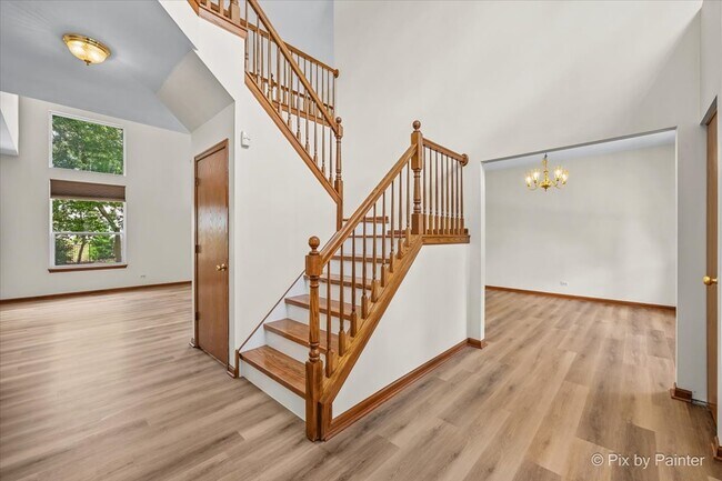 Building Photo - 2240 Barrett Dr