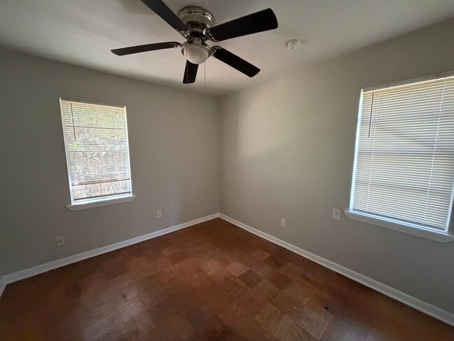 Building Photo - 9442 Normandie Dr