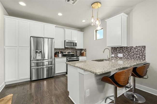 Building Photo - 7714 Easy Wind Dr