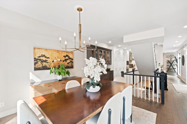 Building Photo - Luxury 4BD, 6BA Cherry Creek Home with 4 Outdoor Spaces