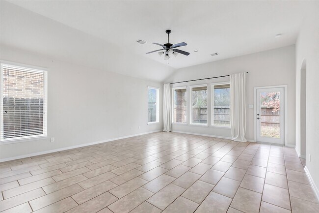 Building Photo - 23430 Banks Mill Dr