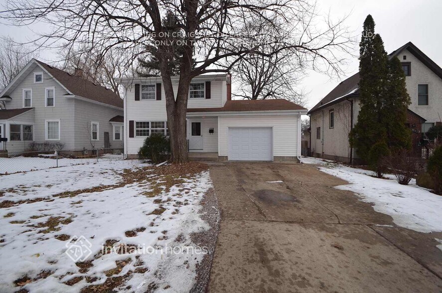 Primary Photo - 1028 Seminole Ave