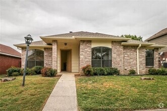 Building Photo - 2109 Lavender Ln