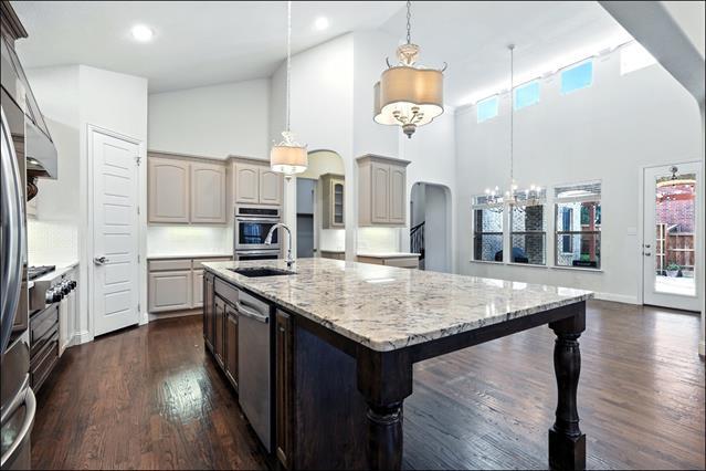 Building Photo - 1733 Adalina Dr