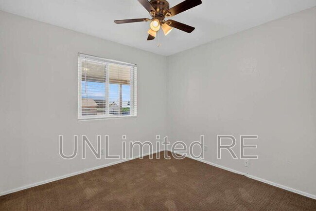Building Photo - 2250 Atlantic Dr