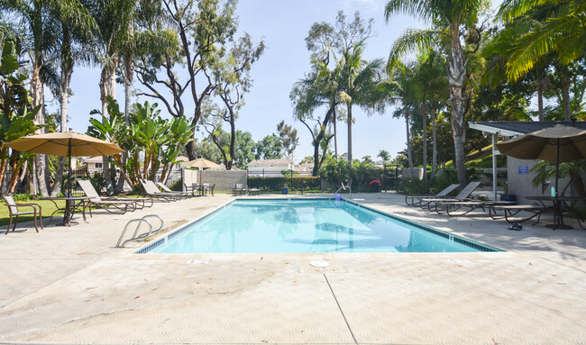 Building Photo - Beautiful 3BD/2.5Bath home in Carlsbad!