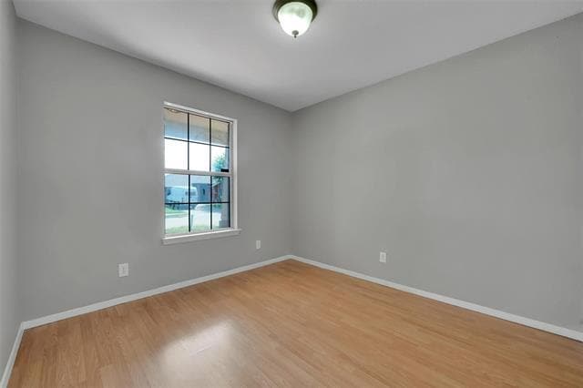 Building Photo - 404 Joyce Way