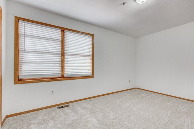 Building Photo - 2535 Spruce St