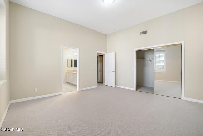 Building Photo - 506 Ravensbury St