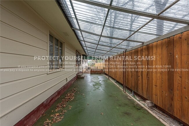 Building Photo - 1013 N Vandeventer Ave