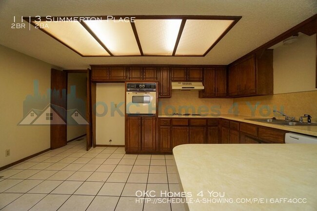 Building Photo - Yukon Duplex near I-40  Garth Brooks Blvd