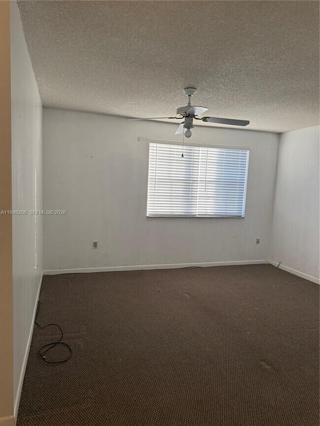 Building Photo - 11864 SW 99th St