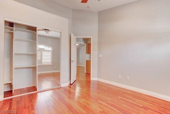 Building Photo - 5729 Janell Dr