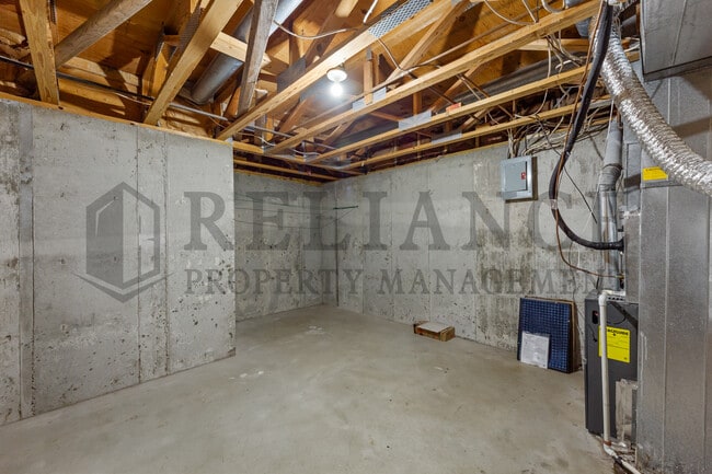 Building Photo - 10527 W Texas St