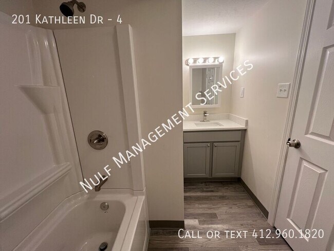 Building Photo - 201 Kathleen Dr