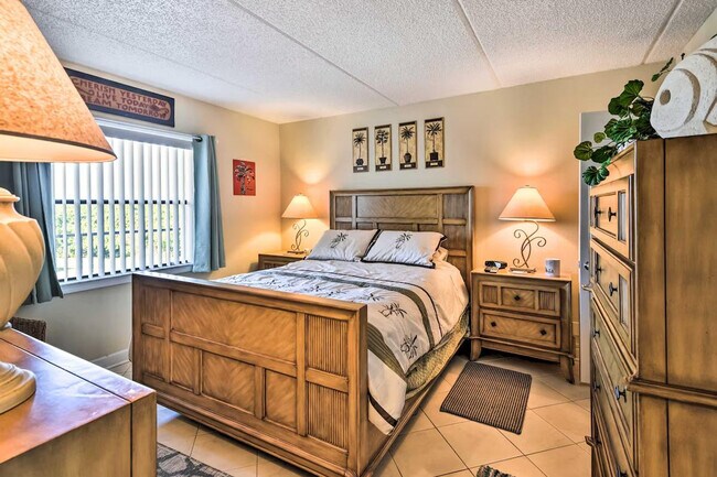 Building Photo - 2700 Ocean Shore Blvd