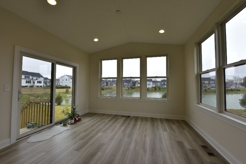 Building Photo - 4325 Harold Dr