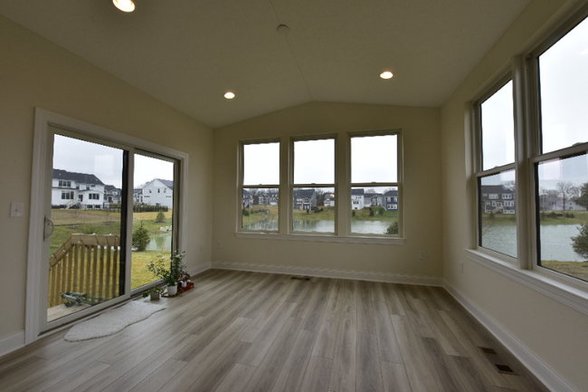 Building Photo - 4325 Harold Dr