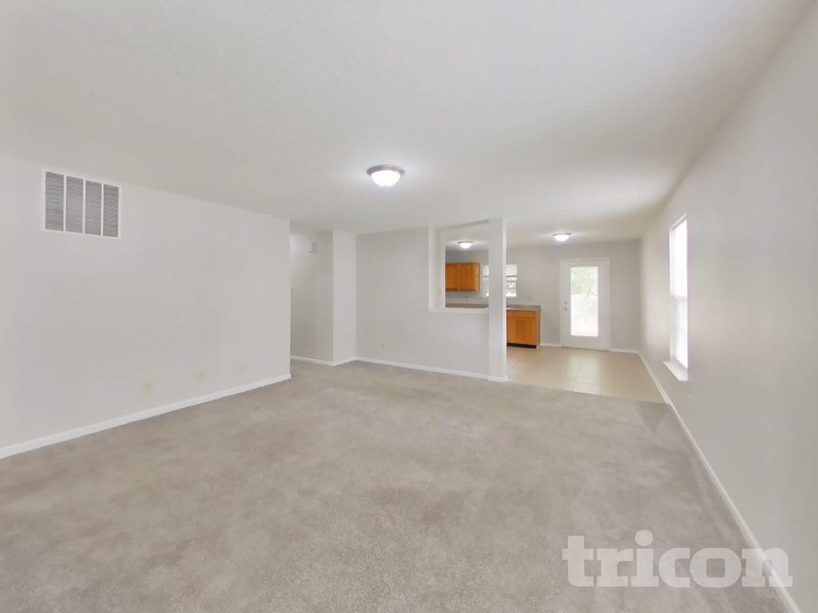 Building Photo - 2414 Summerwood Ln