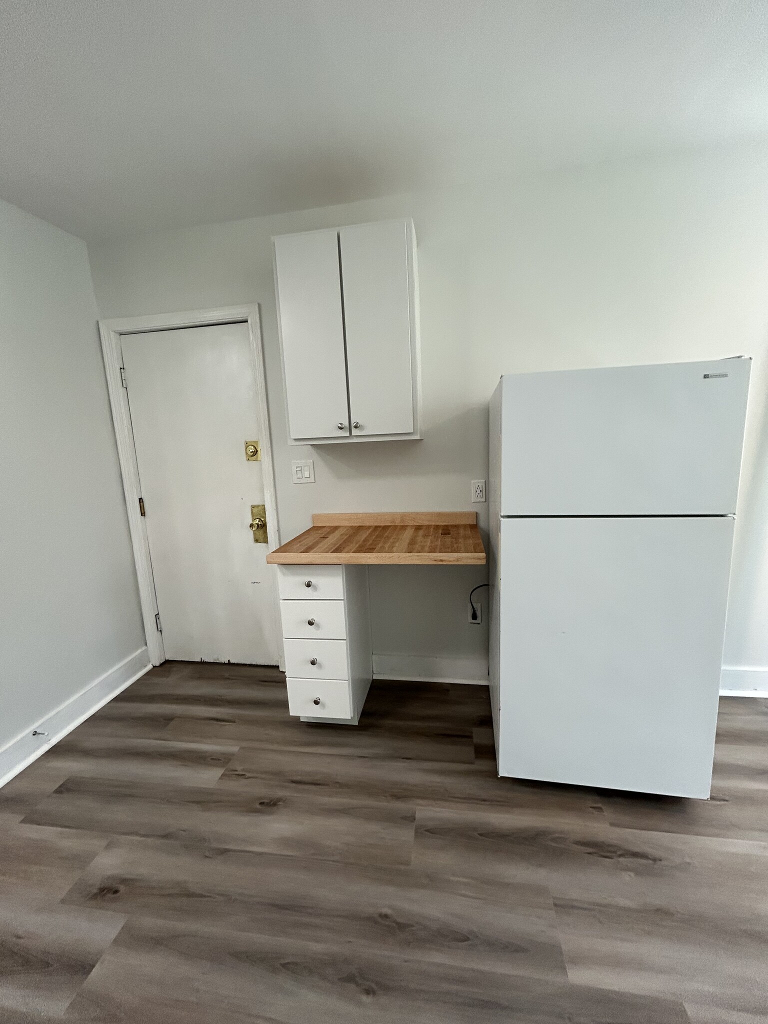 Kitchen - 323 Water St