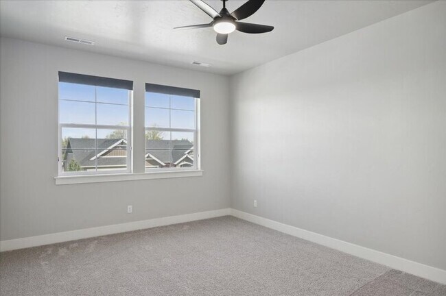 Building Photo - 10103 W Twisted Vine Dr.