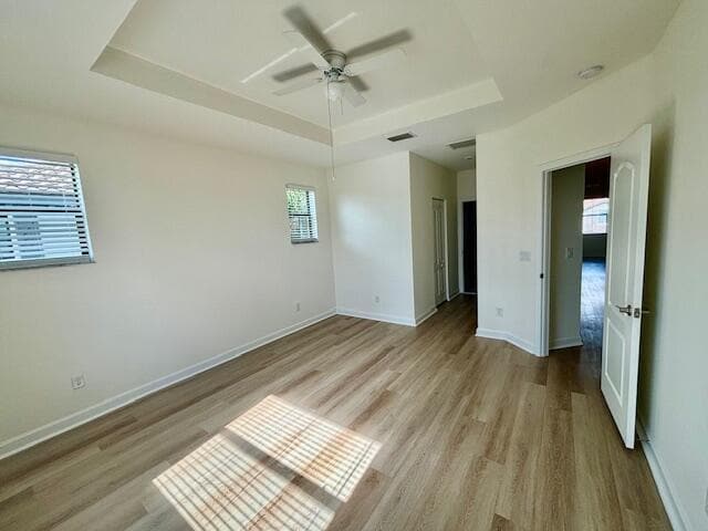 Building Photo - 5309 Santa Maria Ave