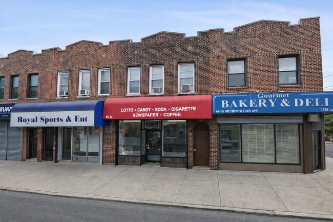 Building Photo - 96-13 Metropolitan Ave