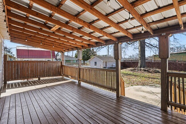 Building Photo - Charming 3 bedroom House in Old Hickory Village