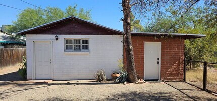Building Photo - 3441 N Mountain Ave