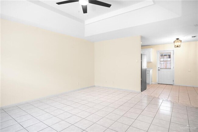Building Photo - 7105 N 8th St