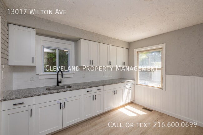Building Photo - 13017 Wilton Ave