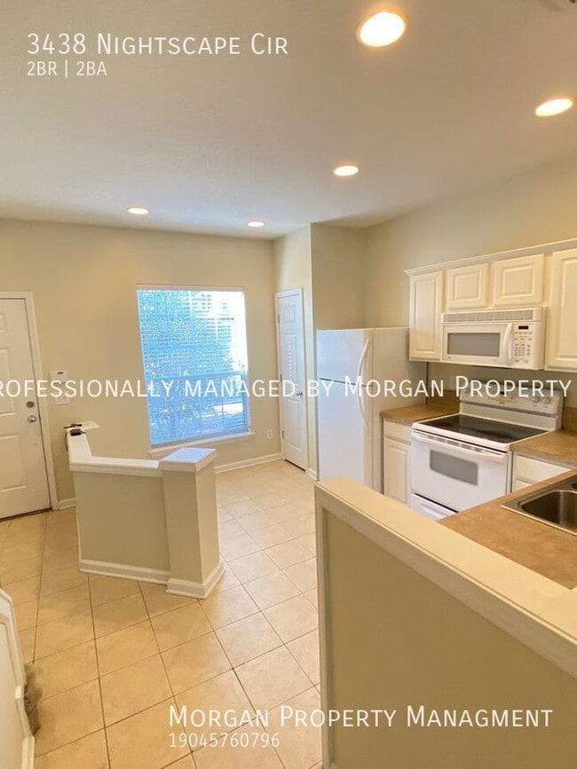 Building Photo - GATED COMMUNITY OF WOLF  CREEK 2BR/2.5BA  ...