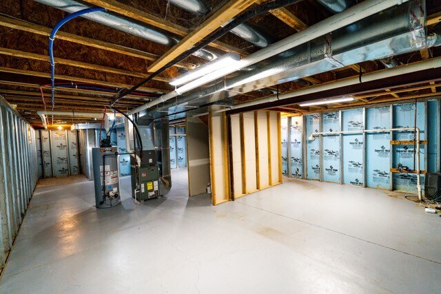 Building Photo - 649 Kayloc Cir