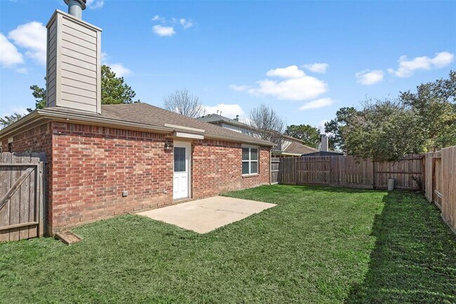 Building Photo - 11811 Skydale Dr